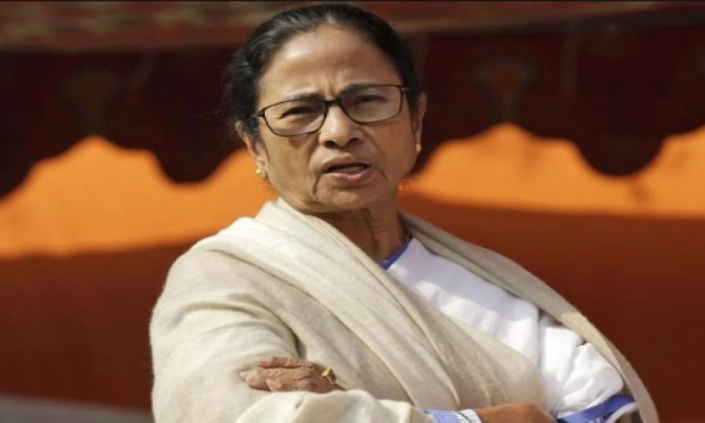 A WOUNDED TIGER IS MORE DANGEROUS, SAYS MAMATA IN FIRST RALLY AFTER ACCIDENT