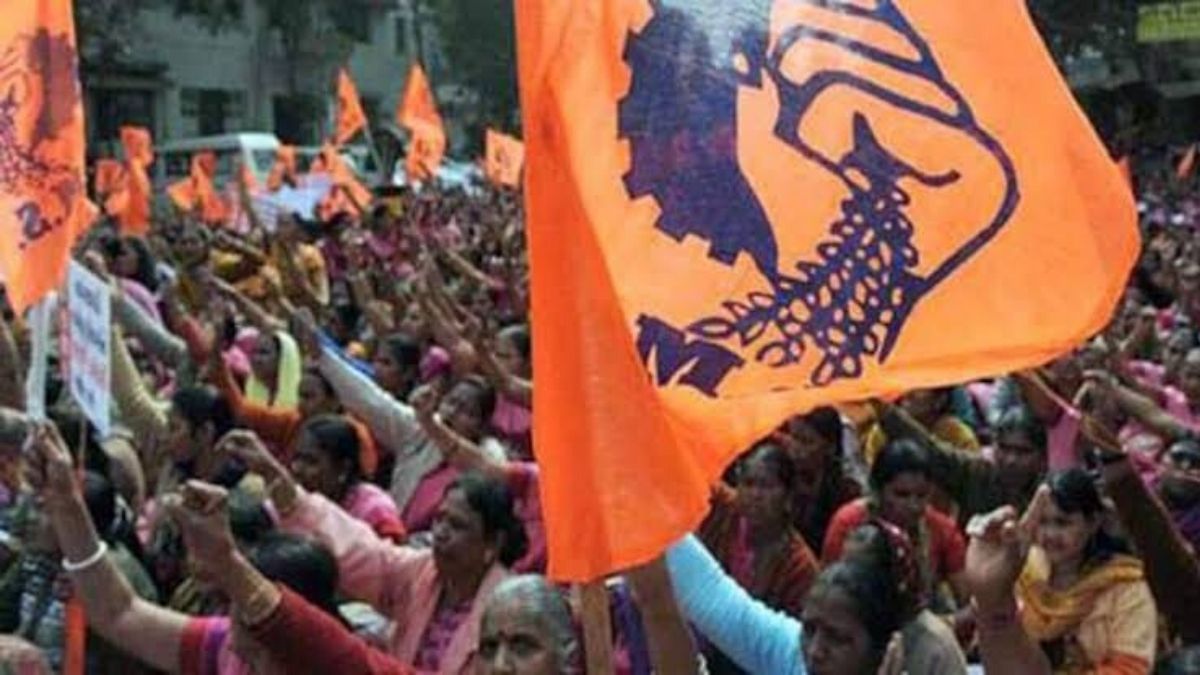 RSS-affiliated trade union says UP, MP labour law changes will lead to ‘jungle raj’