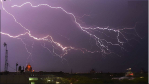 UP: A lightning strike in Mainpuri resulted in 3 deaths and 3 injuries