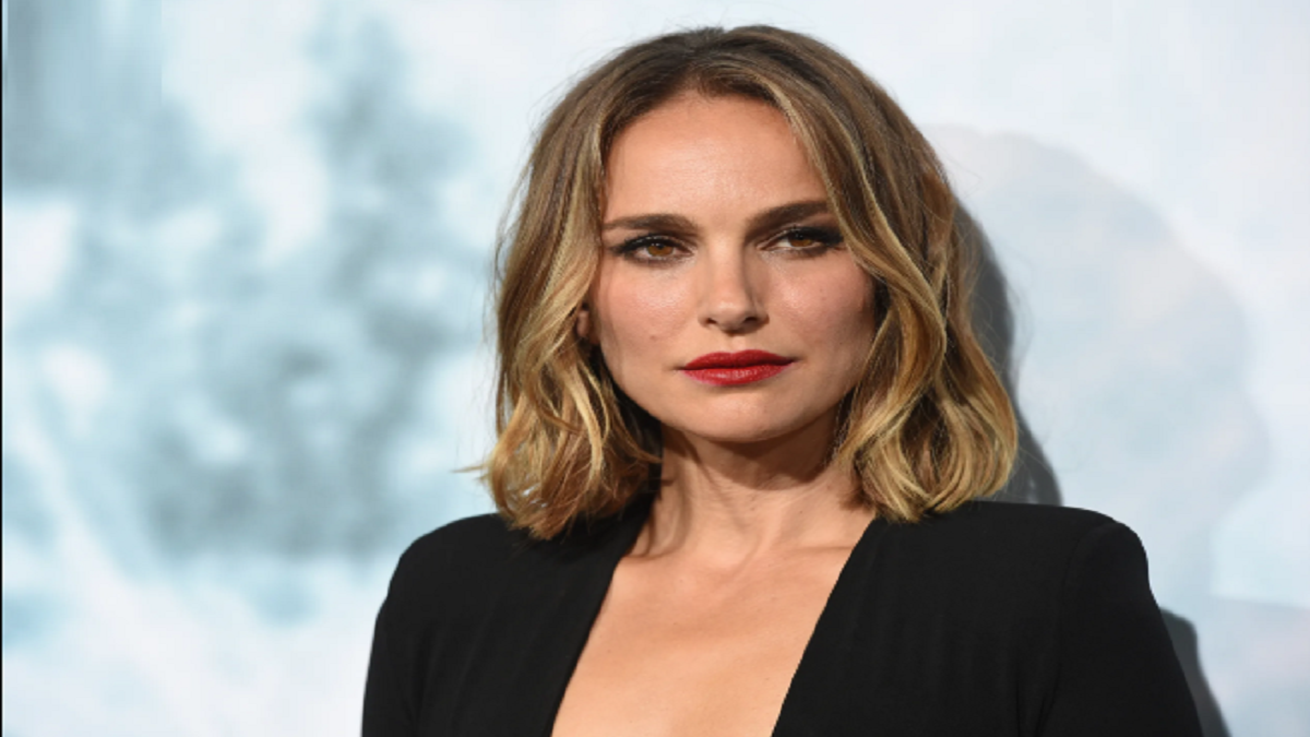 Natalie Portman excited to play Mighty Thor