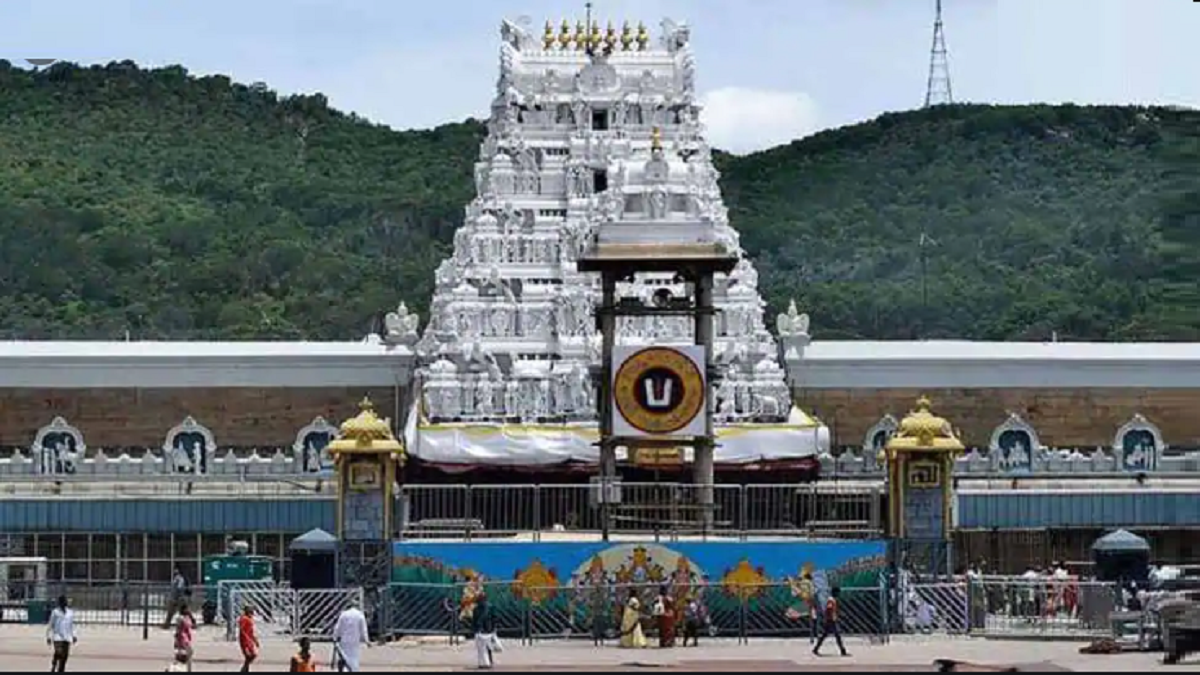 Tirumala emerges as Covid hotspot, 15 priests test positive