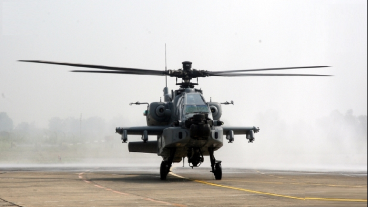 IAF received last 5 of 22 Apache attack helicopters in June