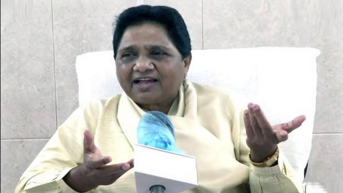 Repeal farm laws, new tradition should not start on R-Day: Mayawati