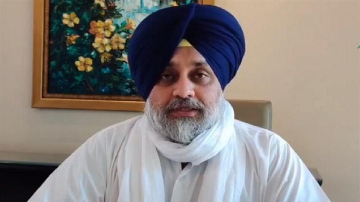 Sukhbir condemns efforts to convert Lahore gurdwara into mosque