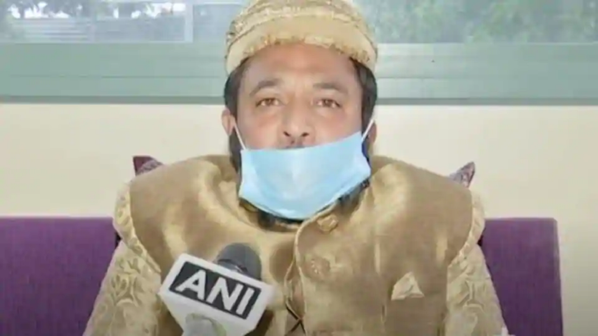 Offered gold brick to Ram temple to correct a historical mistake: Mughal descendant