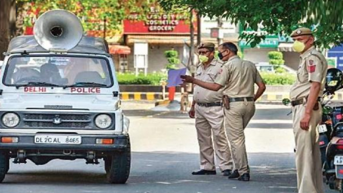 In 74 days, Delhi Police chalans 2 lakh people, gets Rs 11 crore in fine