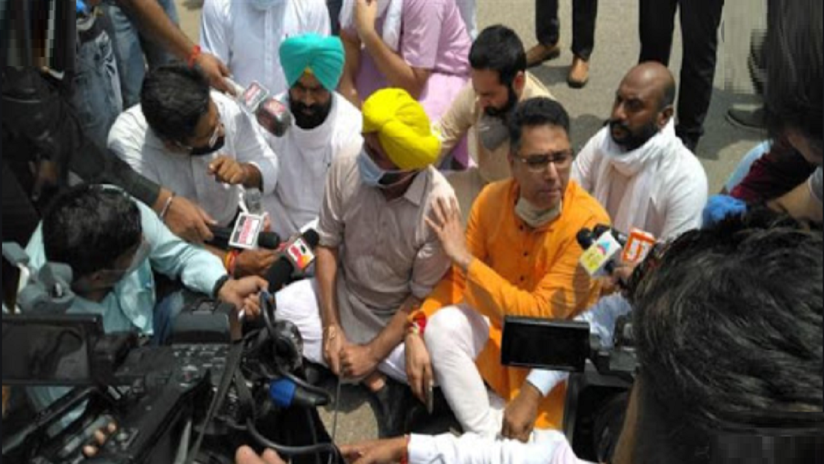 Punjab AAP leaders detained on the way to gherao CM’s ‘farmhouse’