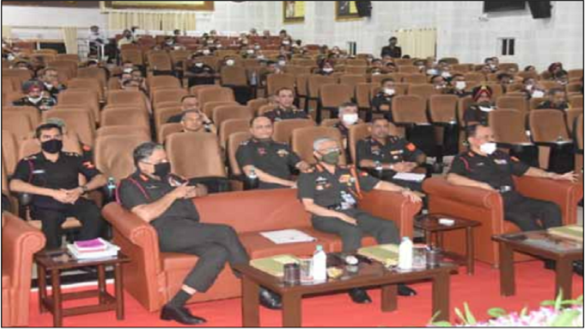 Army holds seminar on impact of disruptive technologies