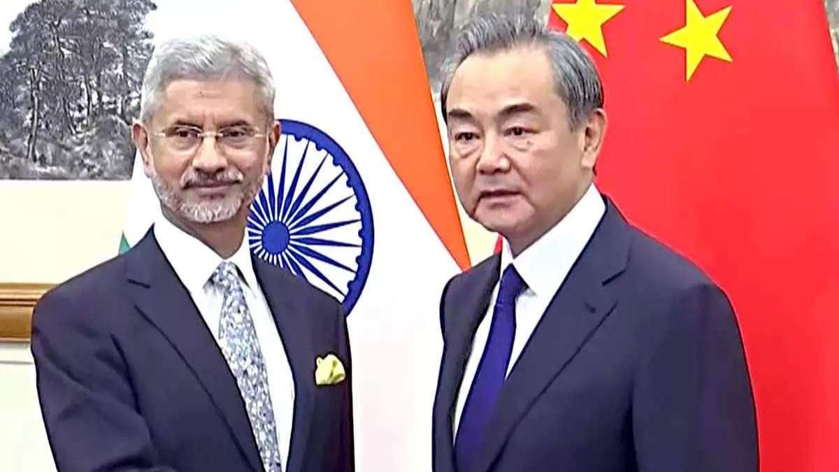 India-China foreign ministers meet in Moscow amid Pangong standoff