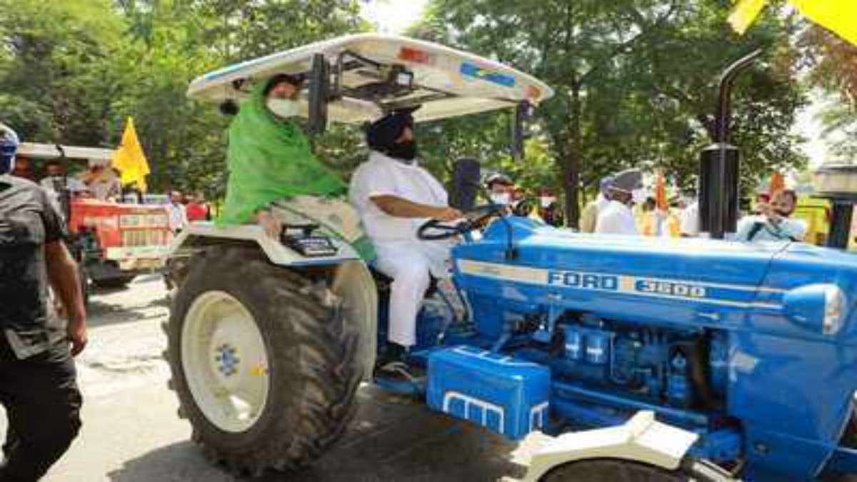 Farmers need hand holding as they look at opportunities of farm bills