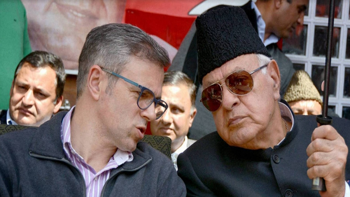 Farooq Abdullah and his son Omar Abdullah wish people Eid-ul-Fitr