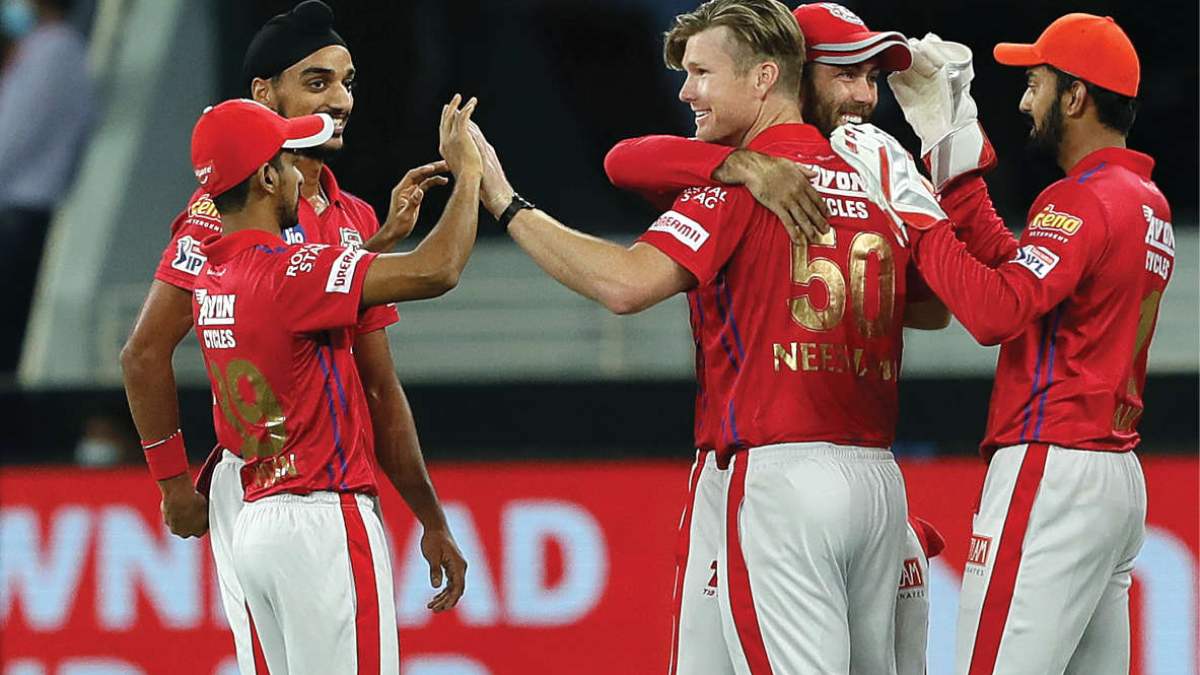 DHAWAN’S CENTURY GOES IN VAIN AS KXIP VANQUISHES DELHI