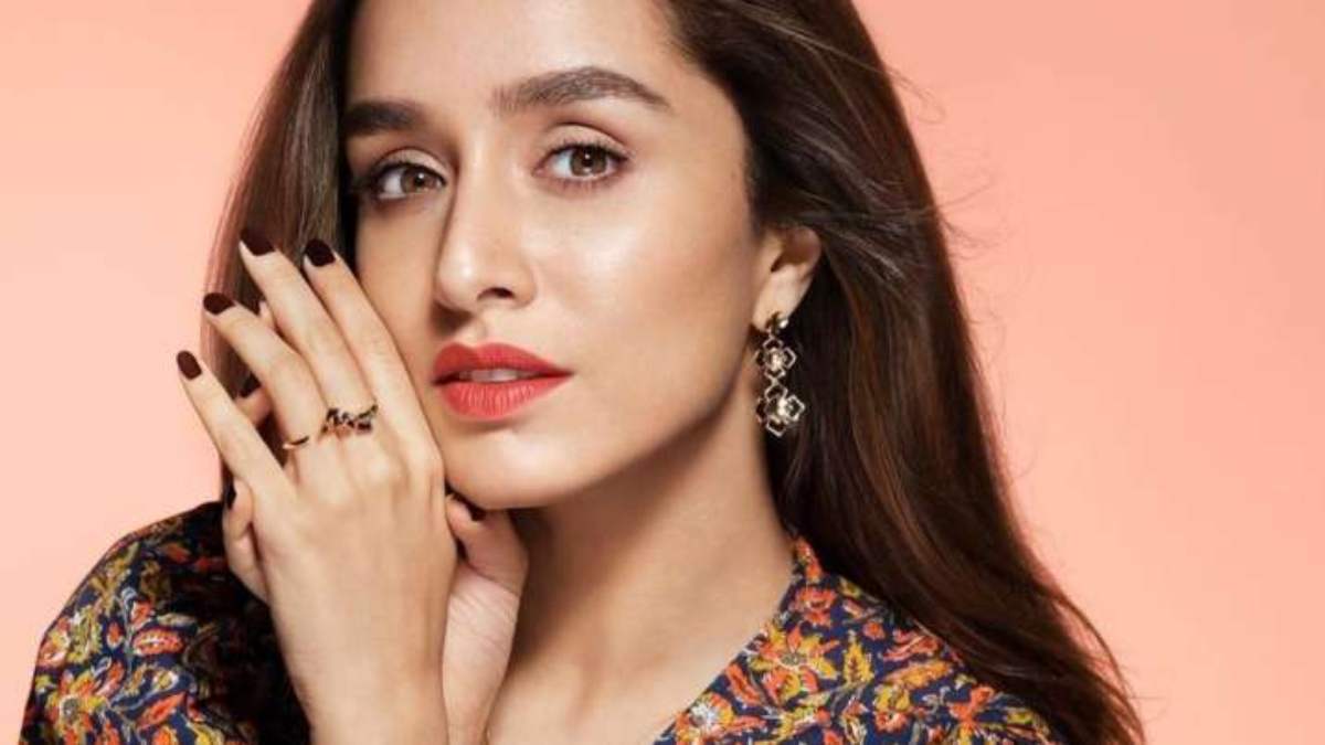 SHRADDHA KAPOOR TURNS INVESTOR WITH BEAUTY BRAND