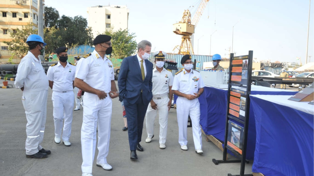 DEEPENING RELATIONS: AUSTRALIAN HIGH COMMISSIONER CALLS ON WESTERN NAVAL COMMAND CHIEF