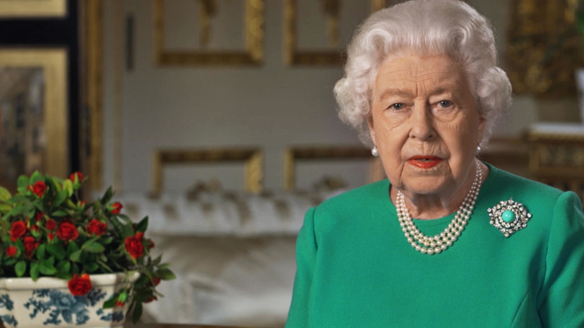 FRANCE RADIO PUBLISHES OBITUARIES OF QUEEN ELIZABETH, PELE, APOLOGISES