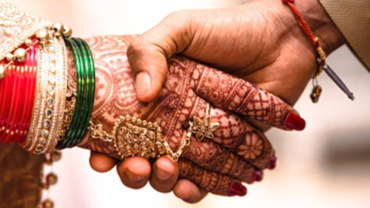 Karnataka Man Kills Wife After Wedding