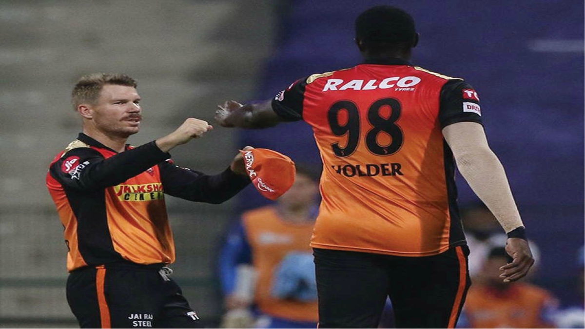 IT’S MUMBAI VS DELHI IN FINALS AS DHAWAN DASHES SUNRISERS’ CHANCES