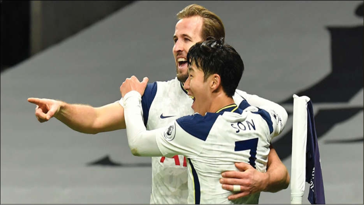 SPURS UPSET ARSENAL TO REMAIN AT TOP, LIVERPOOL CRUISE IN PREMIER LEAGUE