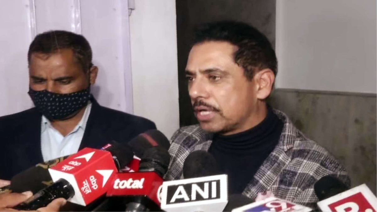 ROBERT VADRA QUIZZED IN BENAMI PROPERTIES CASE, SAYS IT’S VENDETTA POLITICS