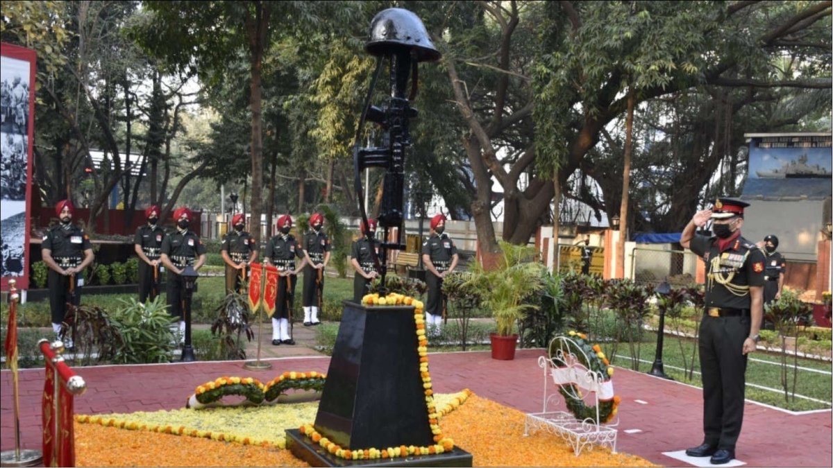 INDIA SALUTES VALIANT SOLDIERS ON ARMY DAY