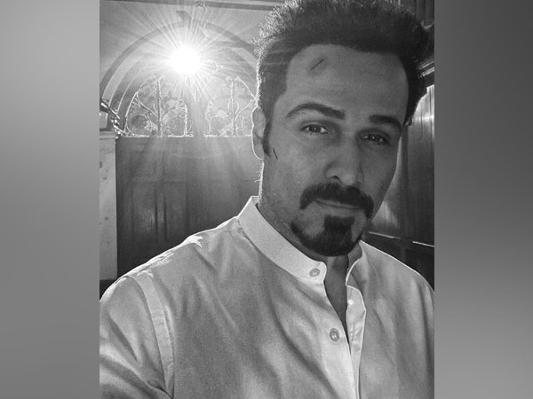 Emraan Hashmi shares intriguing glimpse from night shoot