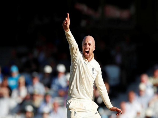 England spinner Jack Leach extends contract with Somerset until 2024