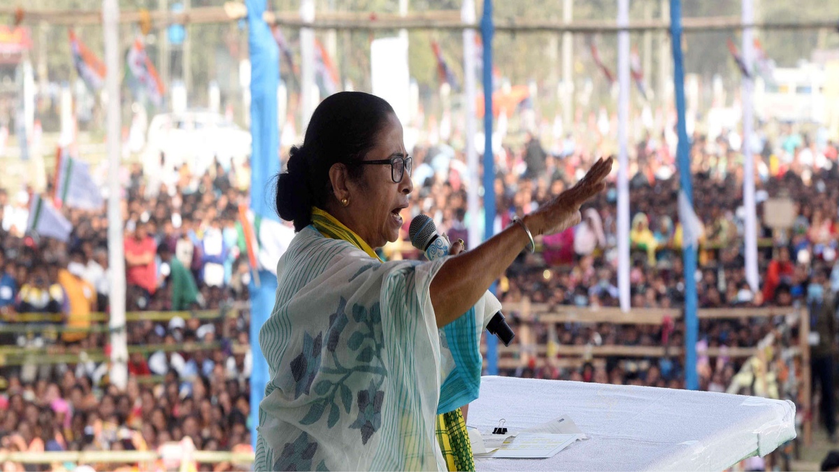 MAMATA BANERJEE TARGETS REBEL MINISTER, ORDERS PROBE INTO RECRUITMENT