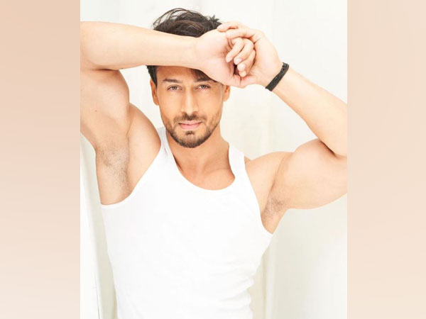 Tiger Shroff thanks his team of trainers in latest post