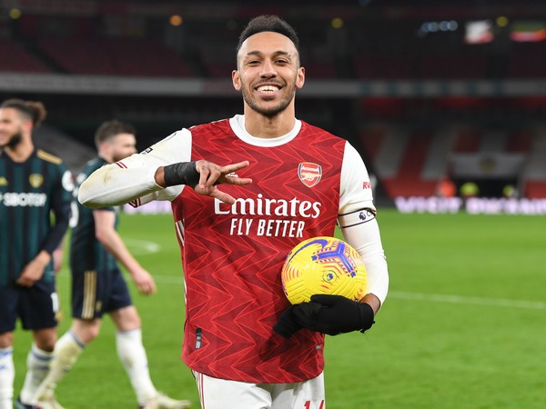 Aubameyang scores hat-trick as Arsenal defeat Leeds United