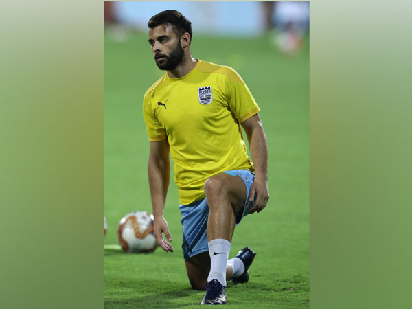 ISL 7: AIFF’s Disciplinary Committee issues show cause notice to Mumbai’s Hugo Boumous