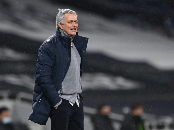 Mourinho doesn’t think it’s very difficult to coach Chelsea