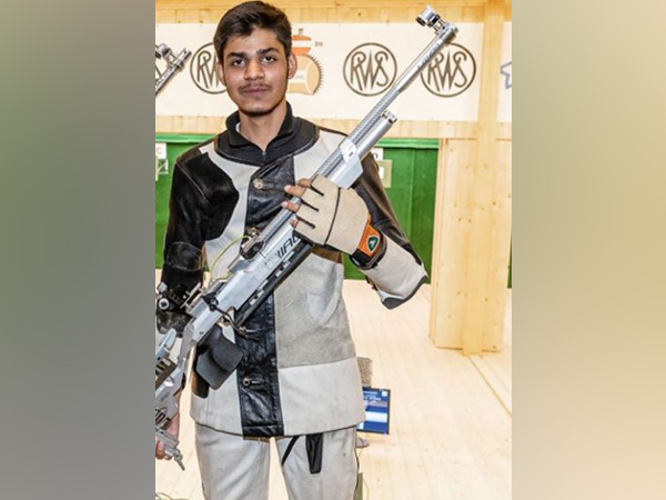 Shooter Divyansh Singh Panwar smashes finals world record in National selection trials