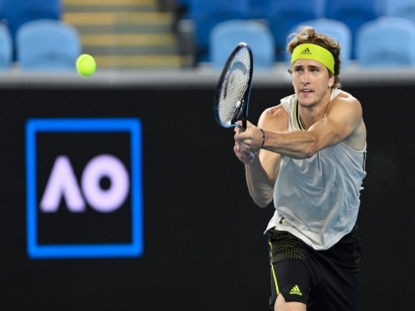 Australian Open: Zverev progresses to quarter-finals after win over Lajovic