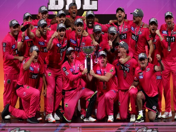 Sydney Sixers win second successive BBL title