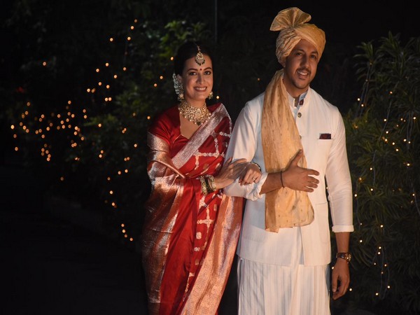 Dia Mirza gets hitched to Vaibhav Rekhi, couple makes first post-wedding appearance