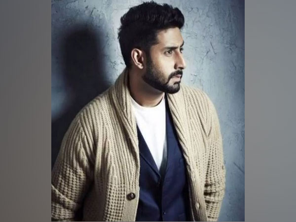 From Sonam Kapoor to Vicky Kaushal, Bollywood stars extend birthday wishes to Abhishek Bachchan