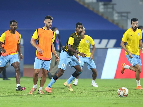 ISL 7: Lobera looks to bounce back as Vicuna eyes end to poor record against Mumbai