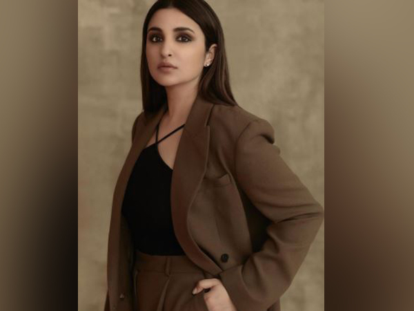 Parineeti Chopra’s mother dedicates painting to celebrate actor’s ‘The Girl On The Train’