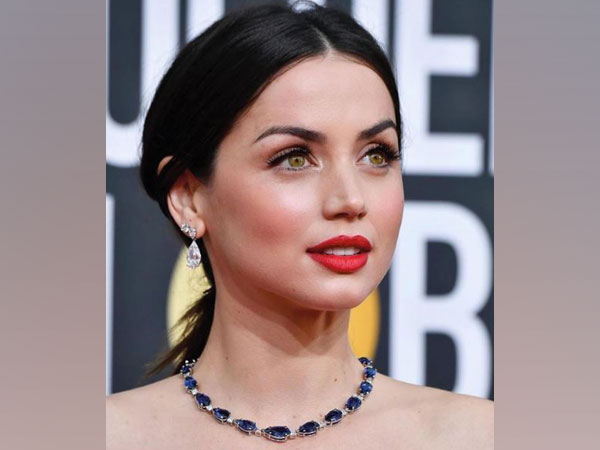 After Ben Affleck split, Ana de Armas shares video listening to Winehouse’s ‘You Sent Me Flying’