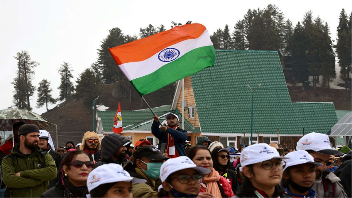 SRINAGAR WILL BE MADE A HUB FOR WATER SPORTS: KIREN RIJIJU