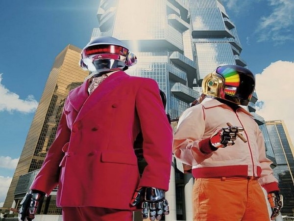 Grammy-winning electronic music duo Daft Punk announces breakup after 28 years