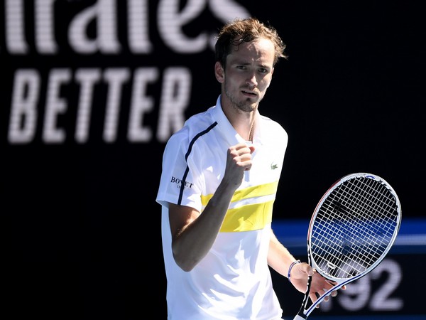 Australian Open: Daniil Medvedev powers past fellow Rublev to reach semi-finals