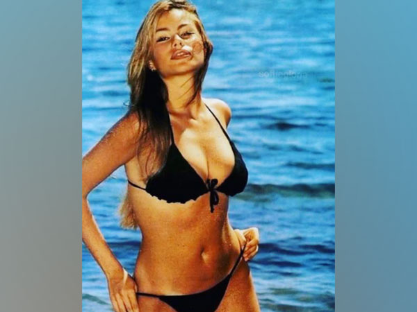 Sofia Vergara raises temperature with throwback photo from 90s