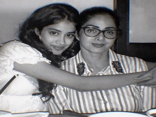 Janhvi Kapoor shares handwritten note on mother Sridevi’s third death anniversary