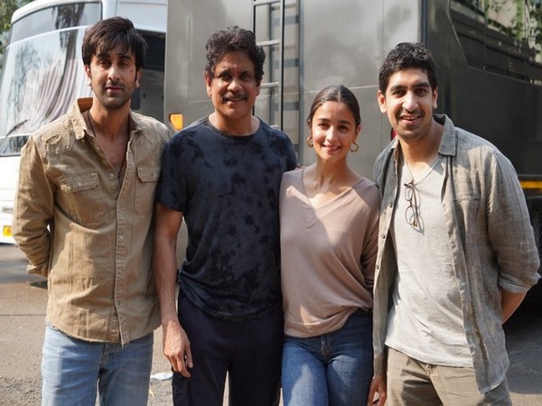 Nagarjuna wraps up ‘Brahmastra’ shoot, shares pictures with Ranbir Kapoor, Alia Bhatt