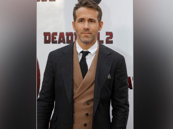 Ryan Reynolds celebrates 5th anniversary of ‘Deadpool’ with letter to fan