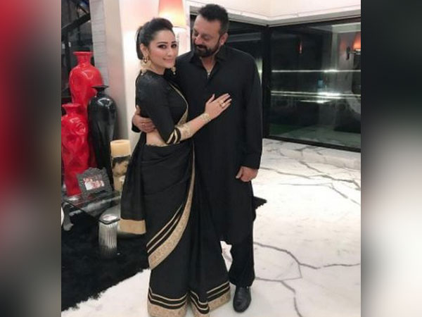 Sanjay Dutt pens adorable wedding anniversary note to wife Maanayata