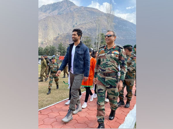 Vicky Kaushal spends his Sunday at Uri Base Camp