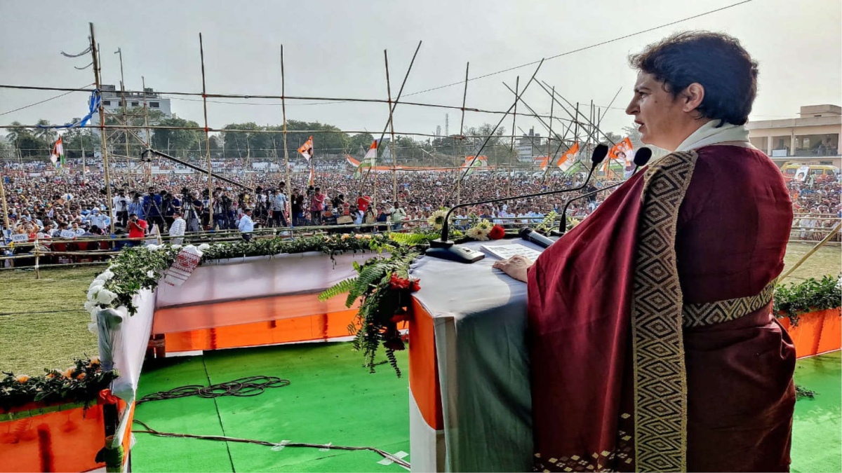 Priyanka Vadra ‘guarantees’ financial sops for women, free electricity, 5 lakh jobs in Assam