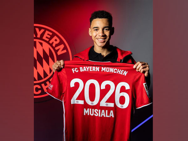 Jamal Musiala signs new long-term contract with Bayern Munich